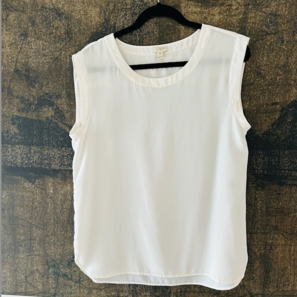 🤍J.Crew Classic White Shell – Size M 🤍 - Picture 1 of 6